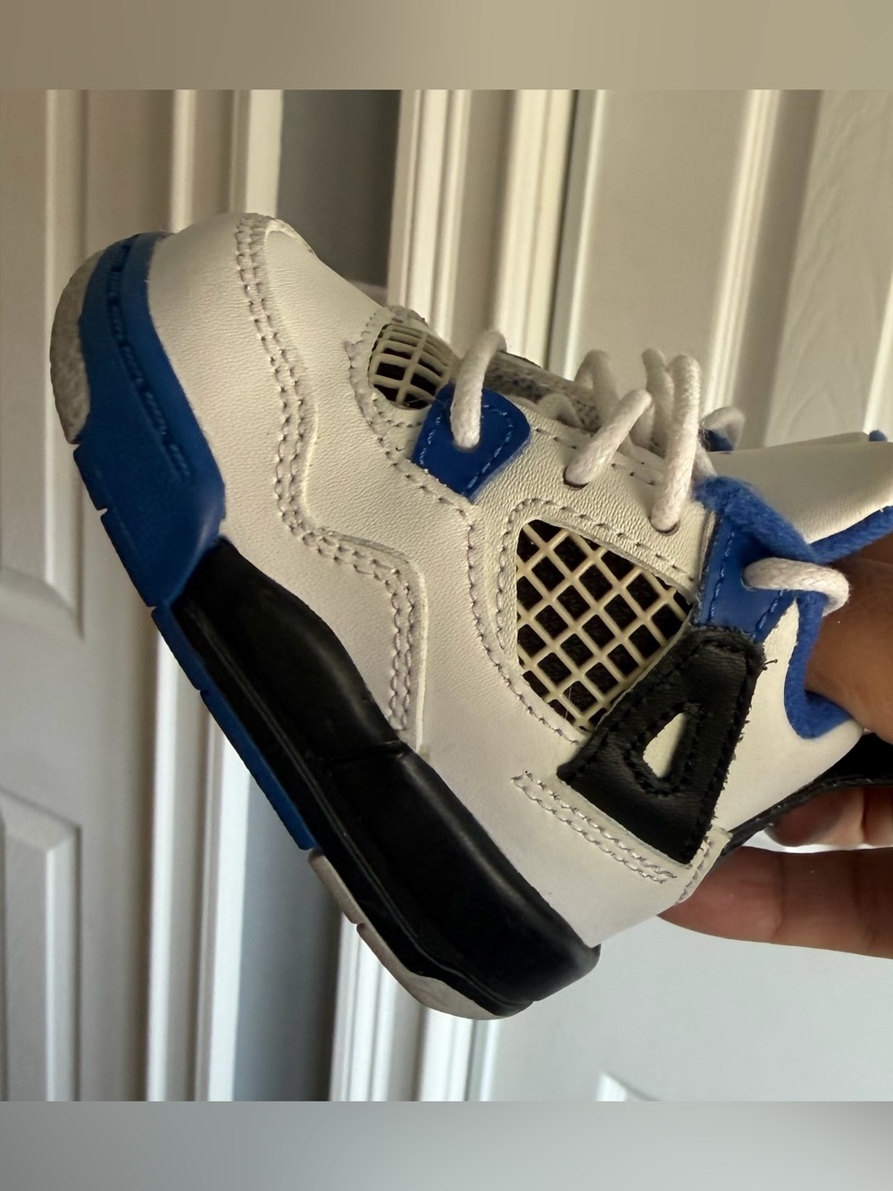 Nike Air Jordan 4 Retro Motorsport
Size: 2C (Toddler Baby’s) - Picture 8 of 10